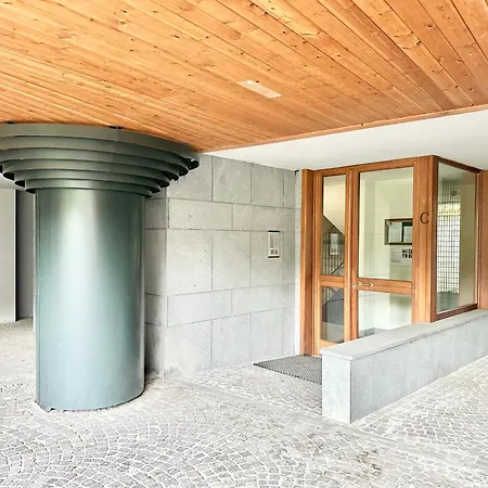 Campo Smith - Les Floralies Free Parking *