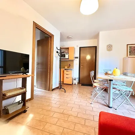 Campo Smith - Les Floralies Free Parking